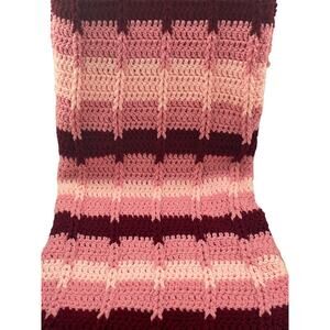 Vintage Pink Retro Afghan Blanket Throw Valentines Day Crochet Cottage 55”x60”